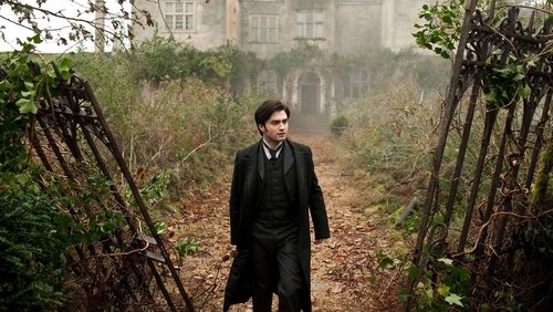 The Woman In Black - Người Đàn Bà Áo Đen - Hình 1